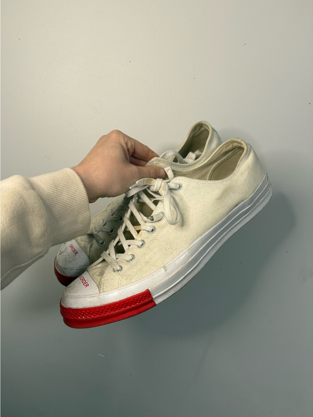 Undercover x Converse Off-White Canvas Low-Top Sneakers with Red Toe Cap